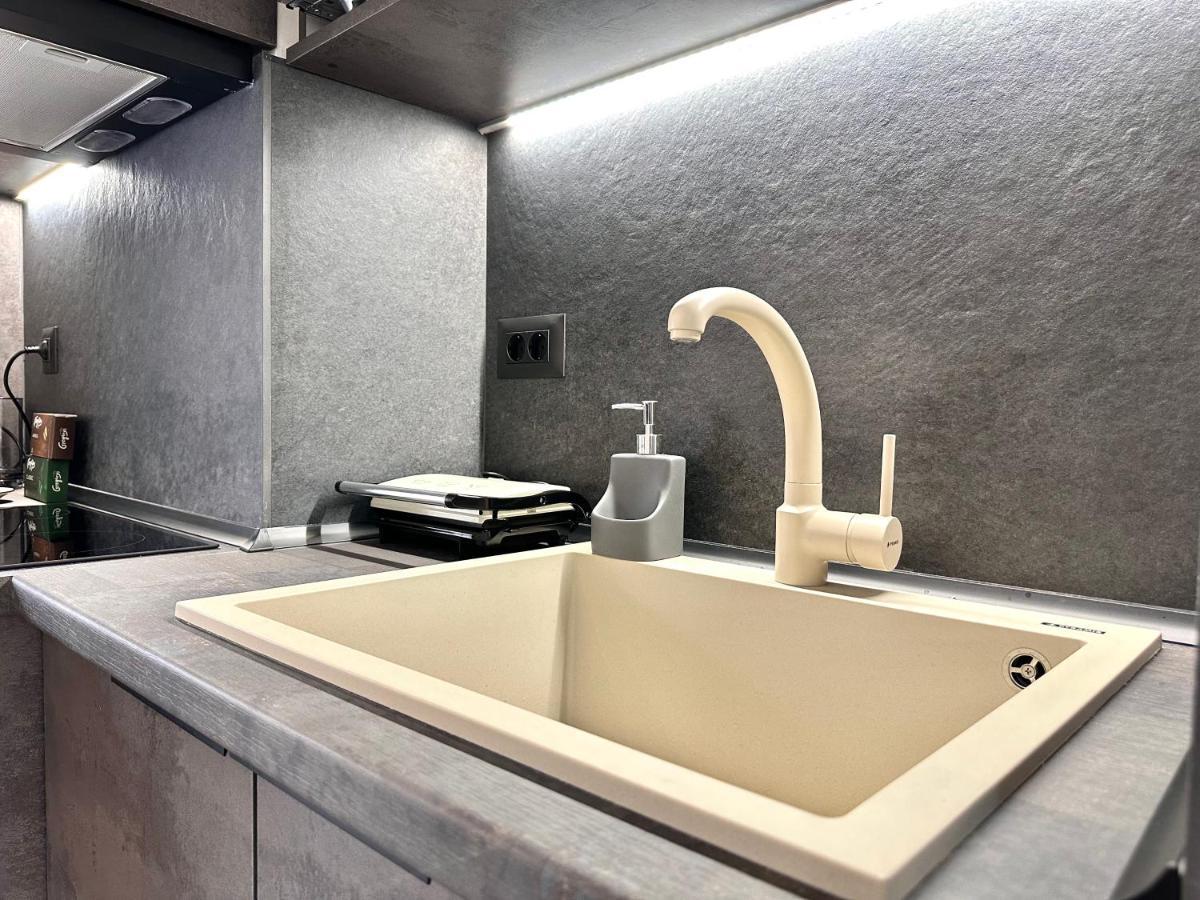 Seaside Deluxe Apartment Jaliszósz Kültér fotó