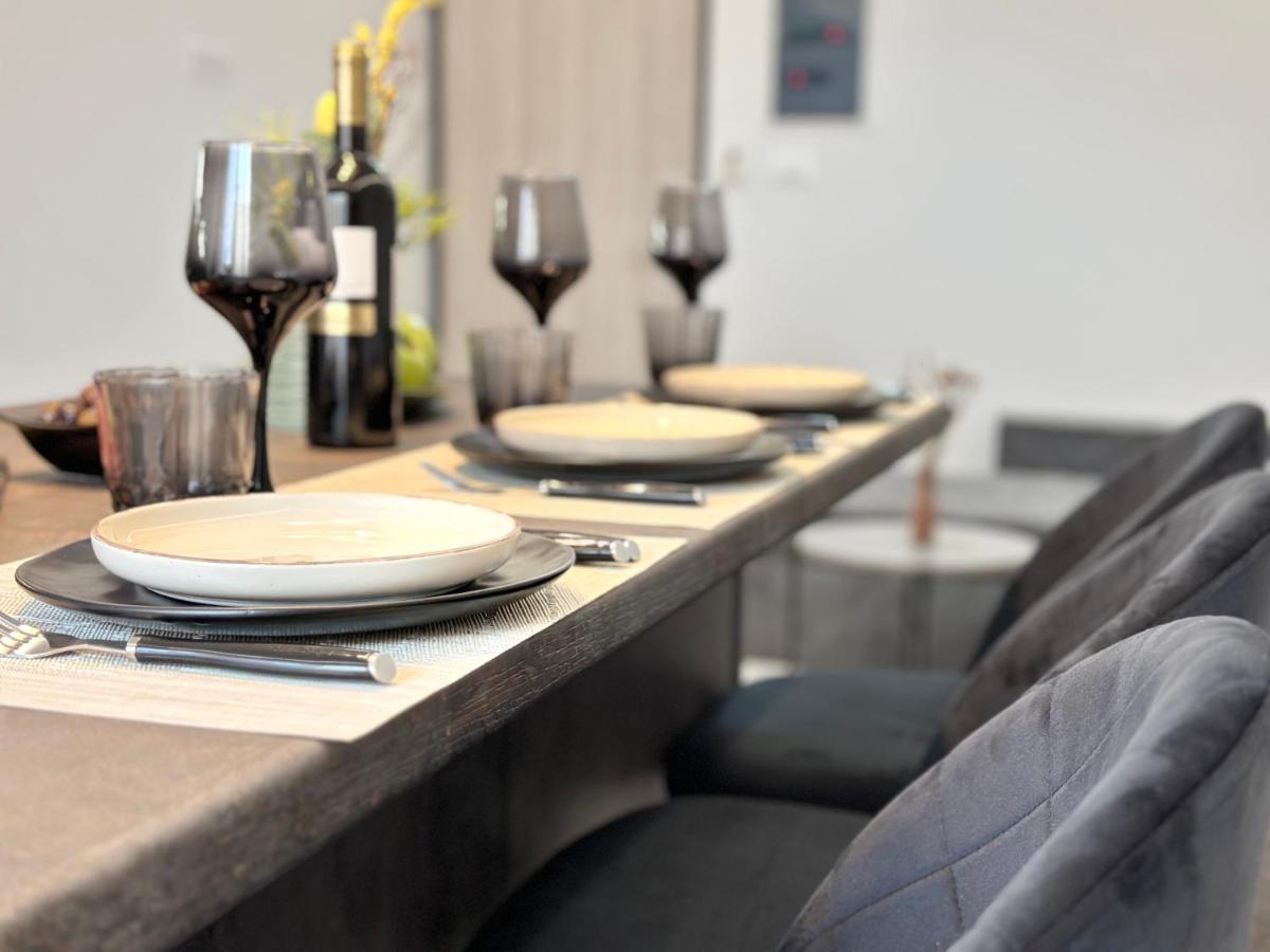 Seaside Deluxe Apartment Jaliszósz Kültér fotó